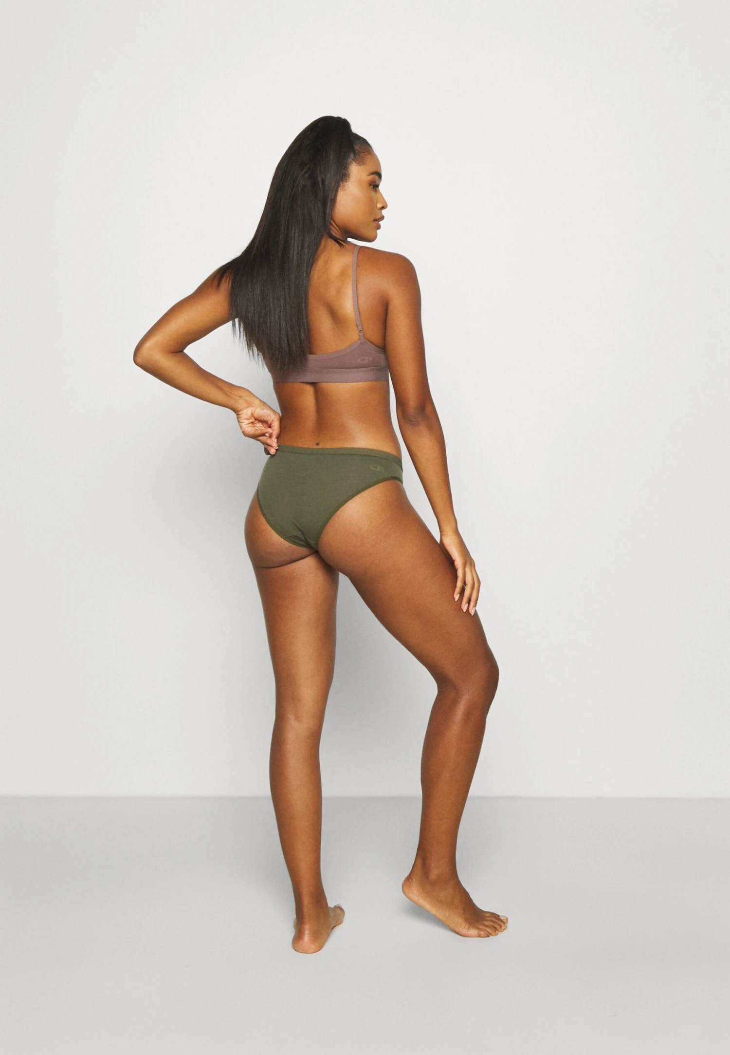 Icebreaker Siren - Slip - Loden 3 Icebreaker Siren - Slip - Loden – Image 3