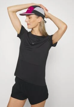 Icebreaker Women Zoneknit Shorts - Short De Sport - Black 9 Icebreaker Women Zoneknit Shorts - Short De Sport - Black -Icebreaker b21e59df19544936872d2311a6a0f6ac