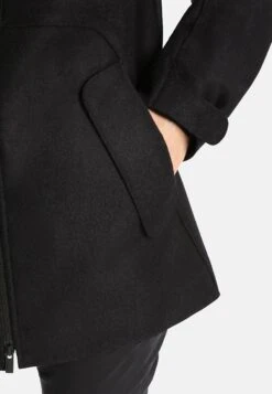 Icebreaker Merino Felted Hooded Jacket - Veste De Survêtement - Black 12 Icebreaker Merino Felted Hooded Jacket - Veste De Survêtement - Black -Icebreaker cb2abc9debb4411aa5733dcd45255a06