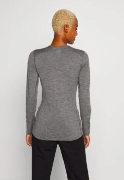 Icebreaker Crewe - Caraco - Gritstone Heather 7 Icebreaker Crewe - Caraco - Gritstone Heather -Icebreaker da84a3ba4ce540c3be5197eb739b58e4