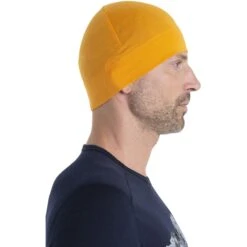 Icebreaker Bonnet - 200 Oasis - Solar -Icebreaker icebreaker 200 oasis beanie solar model 3 1499350