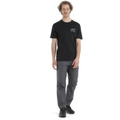 Icebreaker T-Shirt Homme - Tech Lite II Aotearoa - Noir 9 Icebreaker T-Shirt Homme - Tech Lite II Aotearoa - Noir -Icebreaker icebreaker mens tech lite ii aotearoa short sleeve tee black model 3 1499057