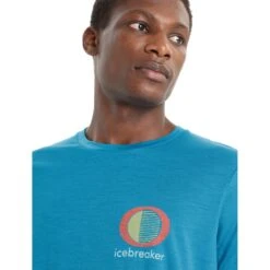 Icebreaker T-Shirt Homme - Tech Lite II Spring Glow - Geo Blue 12 Icebreaker T-Shirt Homme - Tech Lite II Spring Glow - Geo Blue -Icebreaker icebreaker mens tech lite ii spring glow short sleeve tee geo blue 6 1383053
