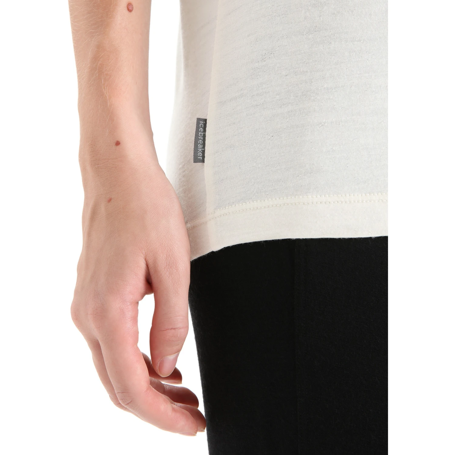 Icebreaker T-Shirt Femme - Granary - Chalk 7 Icebreaker T-Shirt Femme - Granary - Chalk – Image 7