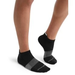 Icebreaker Chaussettes Femme - Multisport Light Micro - Noir/Snow/Metro Heather 7 Icebreaker Chaussettes Femme - Multisport Light Micro - Noir/Snow/Metro Heather -Icebreaker icebreaker womens multisport light micro socks black snow metro heather 4 1147564