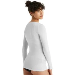 Icebreaker T-Shirt Manches Longues Femme - Siren Sweetheart - Snow 13 Icebreaker T-Shirt Manches Longues Femme - Siren Sweetheart - Snow -Icebreaker icebreaker womens siren sweetheart long sleeve shirt snow 5 1270920