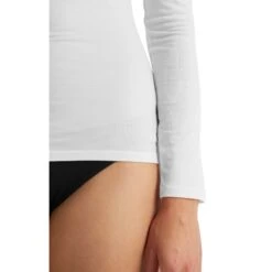 Icebreaker T-Shirt Manches Longues Femme - Siren Sweetheart - Snow 15 Icebreaker T-Shirt Manches Longues Femme - Siren Sweetheart - Snow -Icebreaker icebreaker womens siren sweetheart long sleeve shirt snow 7 1270922
